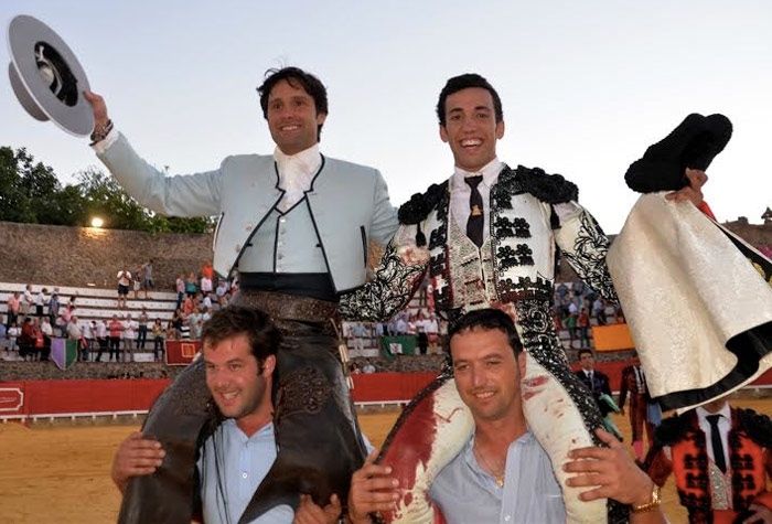 David de Miranda y Andrés Romero salen a hombros en Cortegana