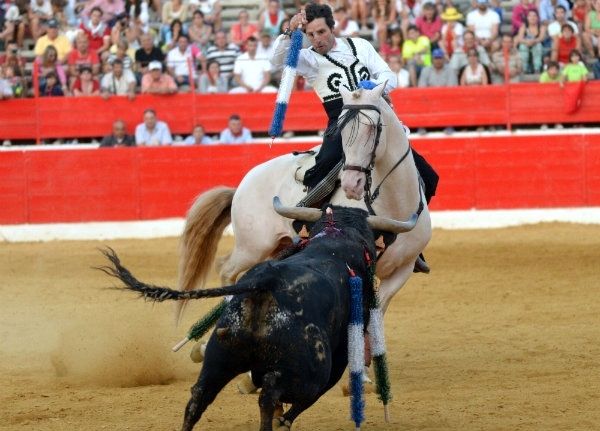 Rotunto éxito de David de Miranda, que corta cuatro orejas en Valverde