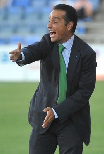 Oltra: 'Al menos iban a jugar tres de esos futbolistas que no han podido hacerlo y eso te condiciona'