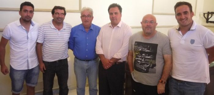 El Ayuntamiento sanjuanero muestra su apoyo a la directiva del CD San Juan