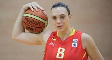 Buen papel de la conquerista Pascua en el triunfo de España ante Serbia (79-66)