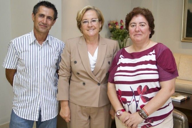 La presidenta de Diputación y el secretario de UGT analizan la situación del empleo provincial