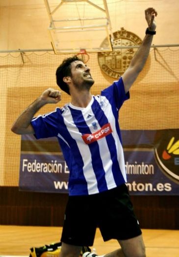 Pablo Abián conquista a base de lucha el Internacional de Guatemala
