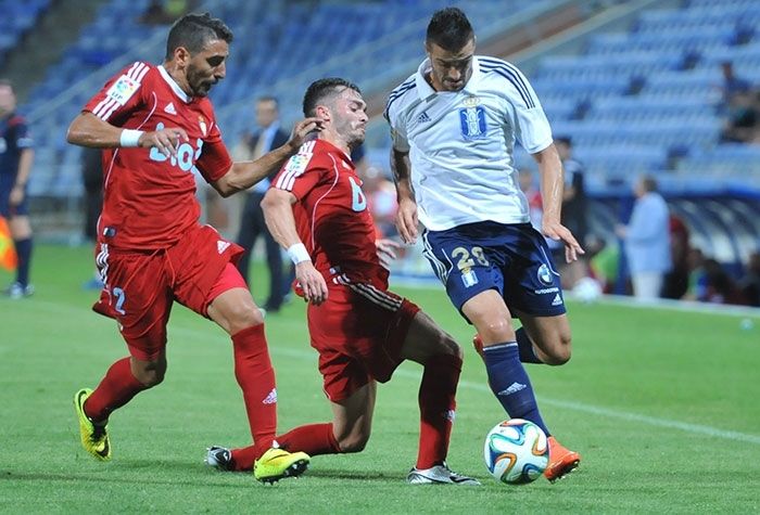 El Decano vence a la Ponferradina y espera rival para la siguiente ronda (2-1)