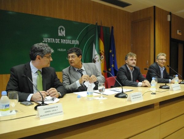 Valderas inicia en Huelva la campaña de rendición de cuentas ante la ciudadanía de la gestión de su Vicepresidencia