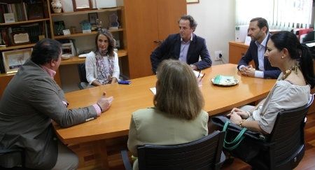 Diputación y Extenda promueven la presencia onubense en el VI Encuentro Inmobiliario Internacional