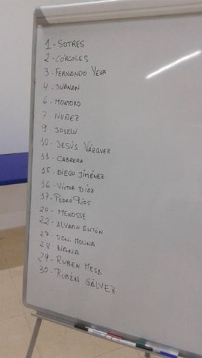 Menosse y Córcoles suplen a Mario y a Josmar Zambrano en la convocatoria