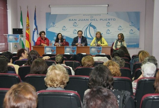 Charla sobre el uso responsable de los medicamentos en San Juan