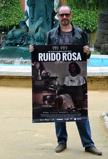 ’Ruido Rosa’, una película sobre la pasión tardía entre seres anónimos