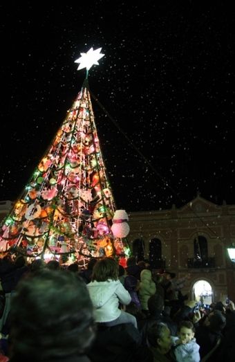 San Juan recibirá la Navidad con el encendido del árbol y una gran nevada