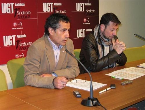 UGT se suma al recuerdo de las dos víctimas del incendio de Cepsa de 2010