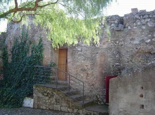 El programa ‘Descubre tus fortalezas’ visita este sábado el Castillo de Aroche
