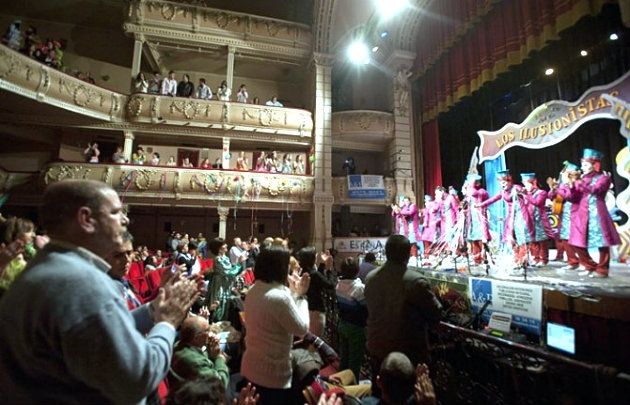 El Gran Teatro acoge este martes el inicio del concurso de agrupaciones del Carnaval Colombino