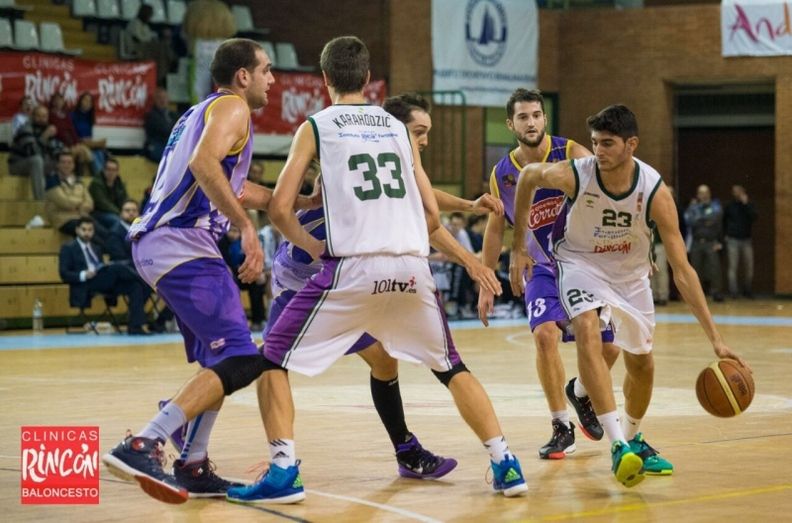 Manu Vázquez, un joven gigante que sueña con la ACB
