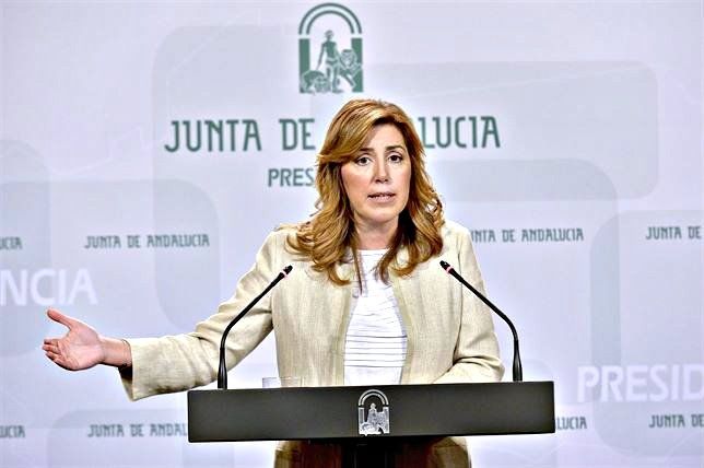 Susana Díaz adelanta las elecciones andaluzas 'para ganar un año' ante el 'giro radical de IU'