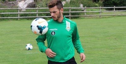 El Recre vuelve a mostrar su interés en la cesión del bético Sergio Rodríguez