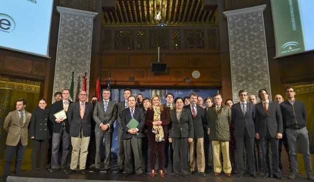 El Puerto de Huelva se suma a un protocolo de la Consejería de Medio Ambiente para reducir la huella de carbono