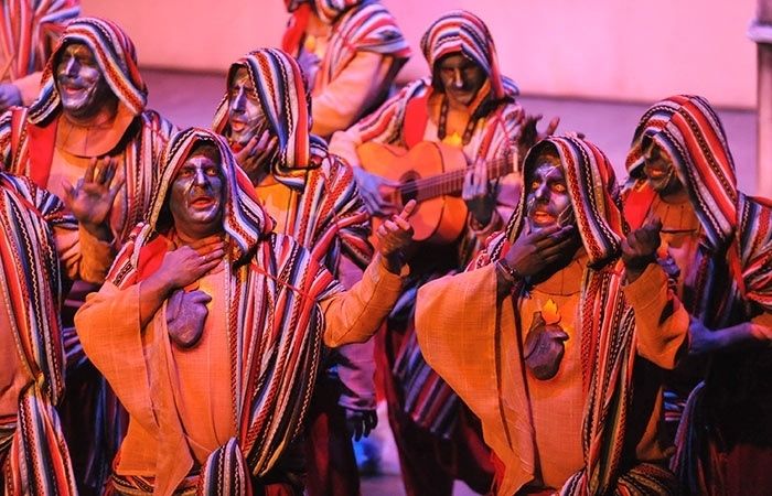 Cinco murgas y cinco comparsas disputan esta noche la gran final del Carnaval Colombino