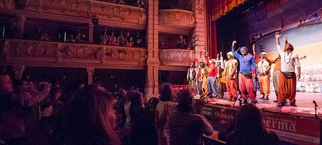 'Los número 1' y 'La cara oculta de la Luna', ganadores del concurso del Carnaval Colombino