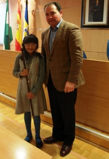 Valentina Flores, alcaldesa de Aljaraque por un día
