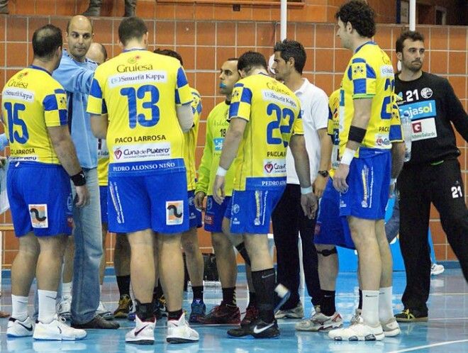 José Flores: “Necesitamos 2 puntos para el play off y dependemos de nosotros”