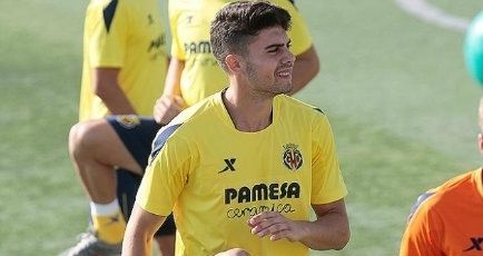 El Villarreal no tiene claro ejercer la opción de compra por Naranjo