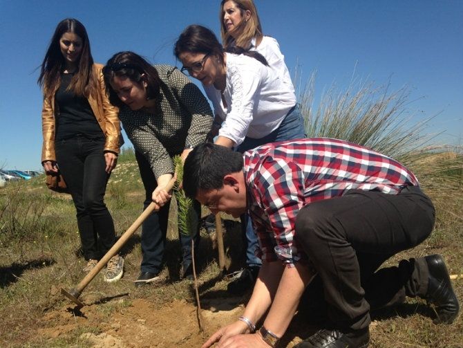 El PSOE propone impulsar un gran acuerdo social por la gestión pública del agua
