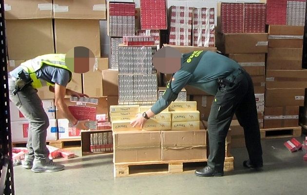 Cae una banda en posesión de 83.000 cajetillas de tabaco de contrabando