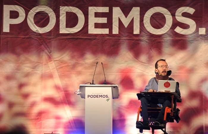 Podemos carga contra quienes “juegan con la salud de nuestro pueblo para luego irse y dejarnos su mierda”