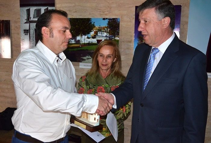 Alberto Medina, José Ramón Cazorla y Elías Jesús Toscano ganan el concurso 'Bellos rincones de Palos'