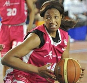 Chelsea Davis, en el quinteto ideal de la jornada