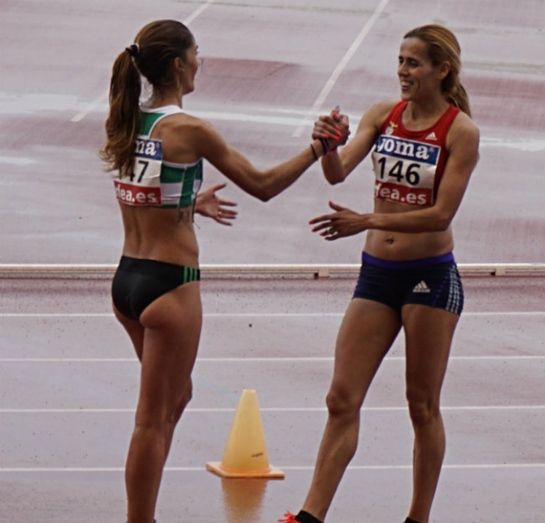 Toni Abadía y Lidia Rodríguez se coronan reyes nacionales del 10.000 en el Iberoamericano
