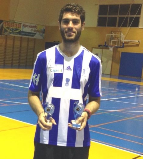 Doblete del jugador del IES La Orden Víctor Martín en Benalmádena