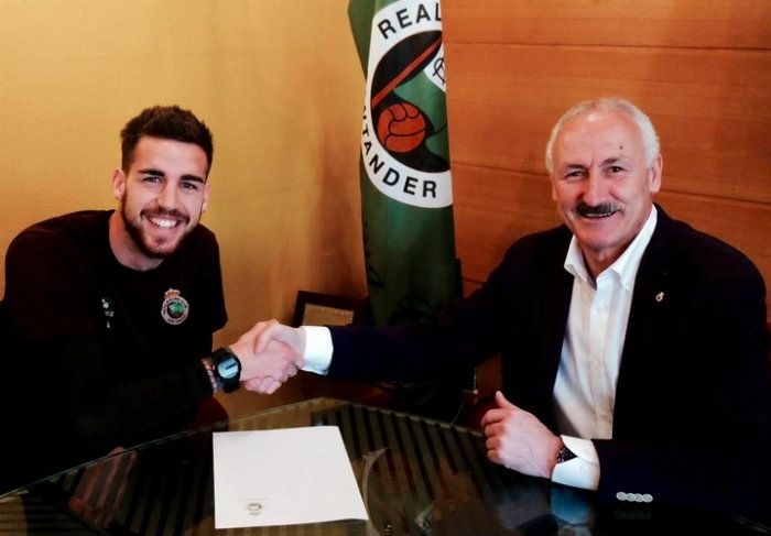 El ex albiazul Borja Granero firma por dos temporadas más con el Racing