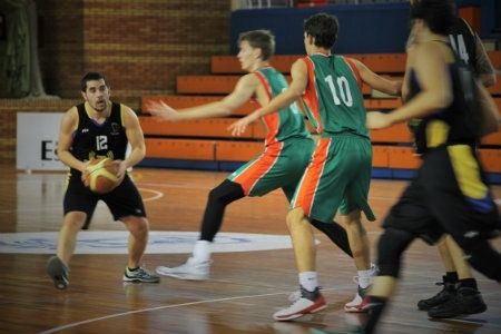 El Por Huelva, sin confianzas ante el Baloncesto Sevilla