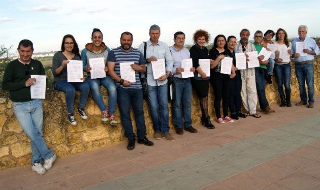 IU de Aljaraque firma un código ético 'para garantizar una gestión política transparente y cercana'