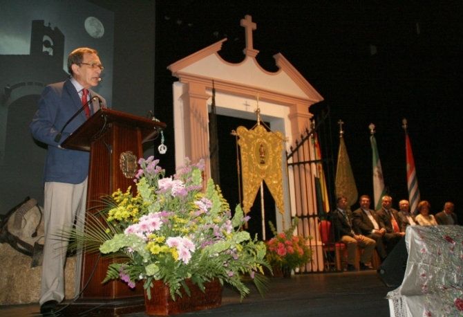 El pregón de Emilio Palacios da el pistoletazo de salida a los actos romeros en Cartaya