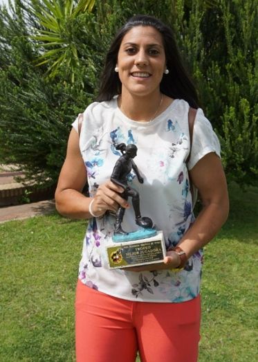 La cenicienta que todos querían, la reina que todos admiran