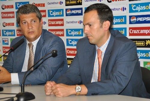 Dumois, uno de los intermediarios con el Wanderers