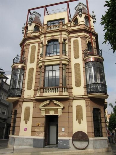 El COA defiende una ley de Arquitectura Andaluza porque debe entenderse como 'un bien de interés general'