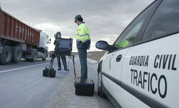 El 82% de los excesos de velocidad en Huelva se cometen en carreteras convencionales