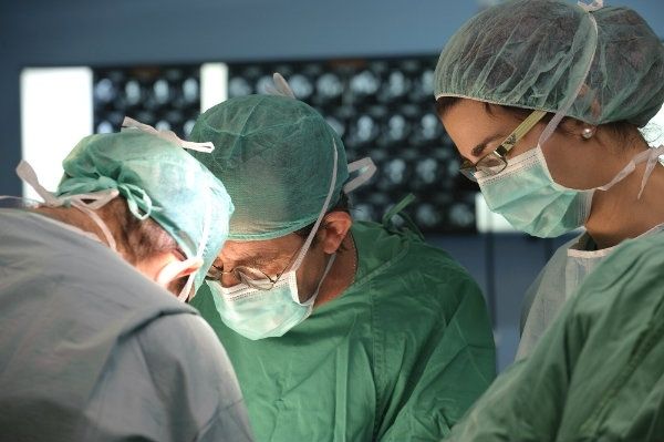 Los onubenses esperan una media de 46 días para los procedimientos quirúrgicos más frecuentes