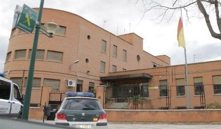 Suspenden seis meses a un guardia civil que insultó a su superior por darle órdenes pese a estar de vacaciones