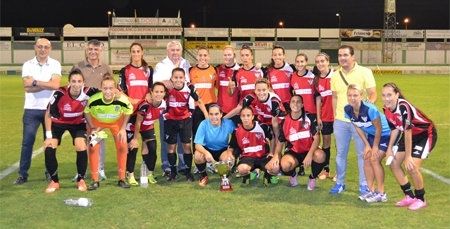 El Fundación Cajasol Sporting cierra su pretemporada conquistando el Torneo 'Ciudad de Pozoblanco'
