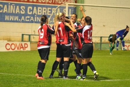 El Fundación Cajasol Sporting cierra su pretemporada conquistando el Torneo 'Ciudad de Pozoblanco'