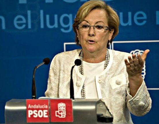Petronila Guerrero se despide de la política tras 40 años 'para dejar paso a los jóvenes del partido'
