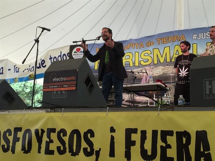 Podemos exige en la garbanzada contra los fosfoyesos la retirada del vertido