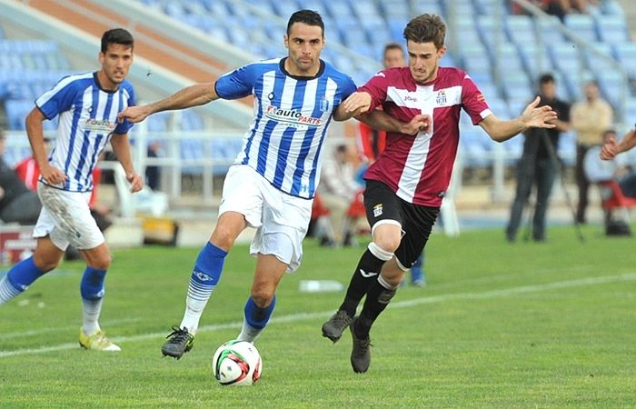 Núñez evita el suicidio (1-1)