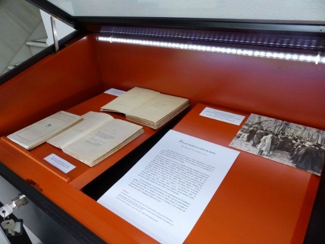 El homenaje a Azorín que impulsaron Juan Ramón y Ortega y Gasset, pieza del mes en la Fundación del Nobel