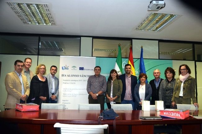 Profesores alemanes, turcos e italianos se forman sobre enseñanza bilingüe en el IES Alonso Sánchez